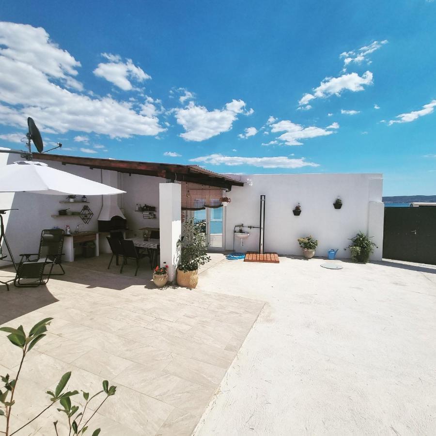 Beach House Oasis Villa Livak Kaštela المظهر الخارجي الصورة