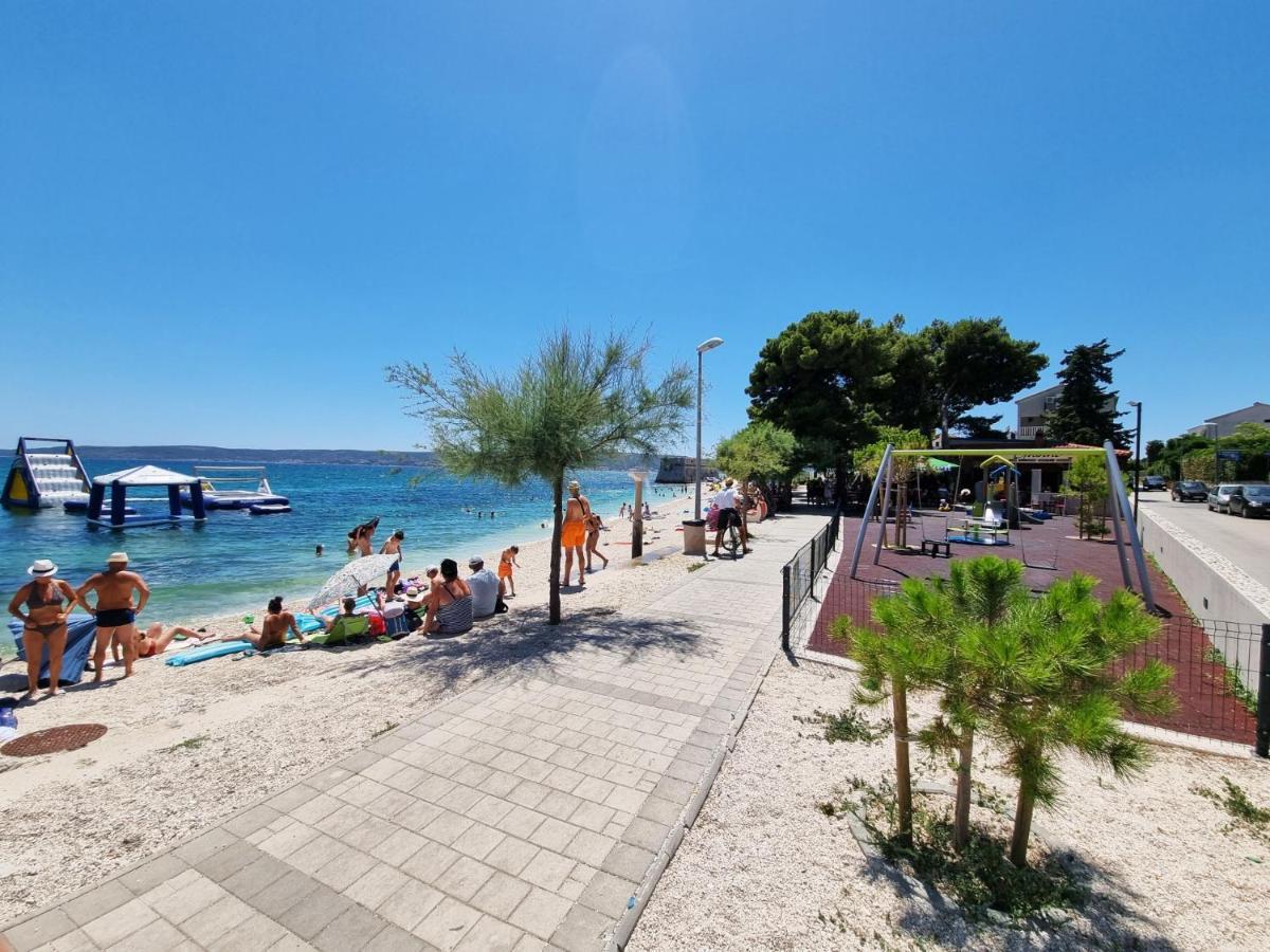 Beach House Oasis Villa Livak Kaštela المظهر الخارجي الصورة