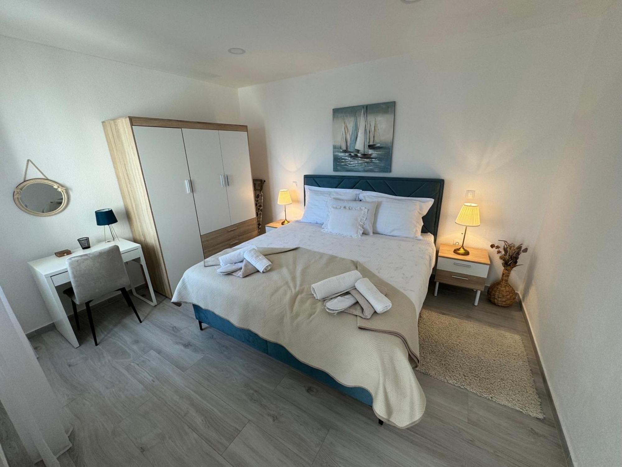 Beach House Oasis Villa Livak Kaštela المظهر الخارجي الصورة