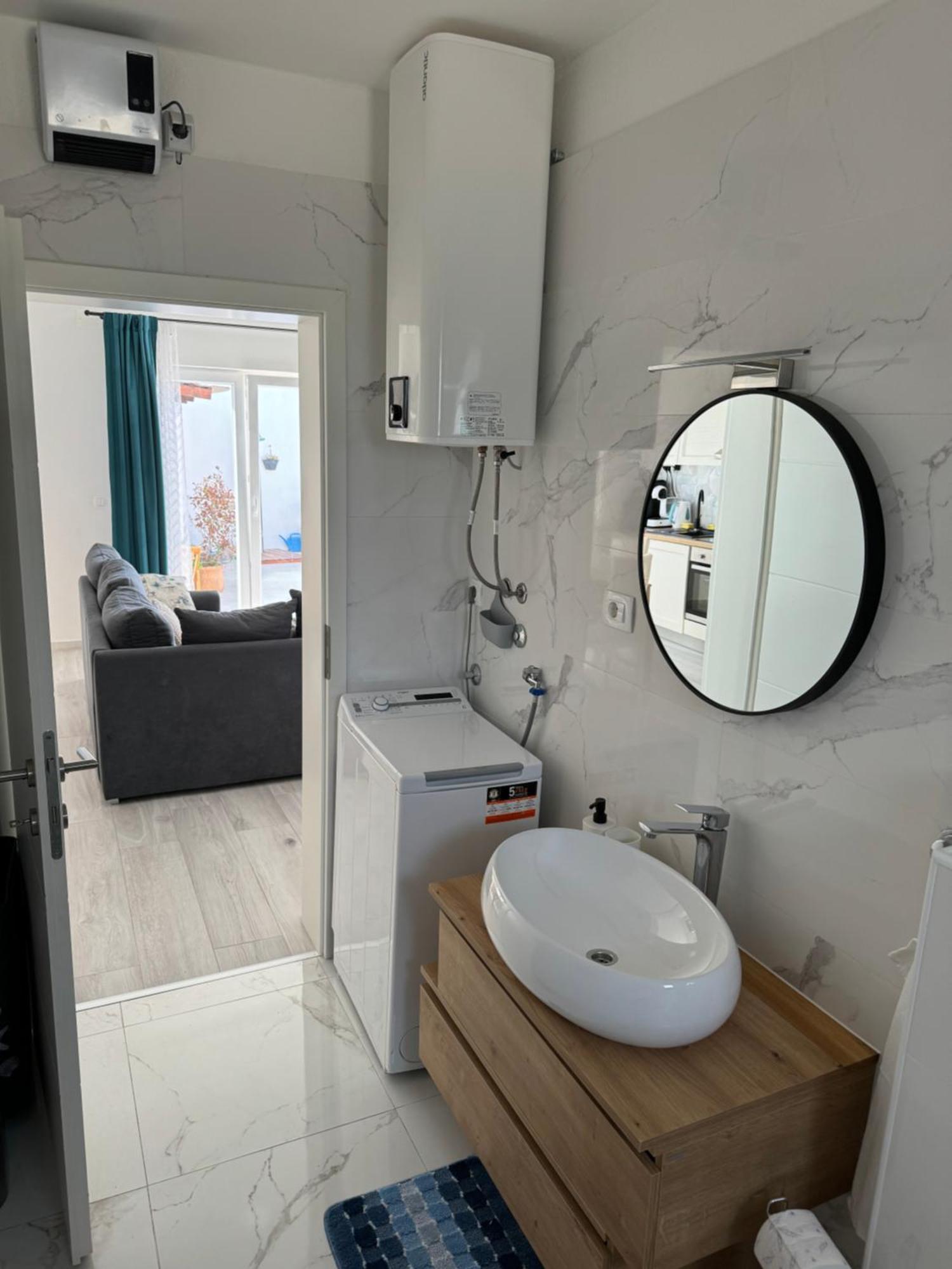 Beach House Oasis Villa Livak Kaštela المظهر الخارجي الصورة