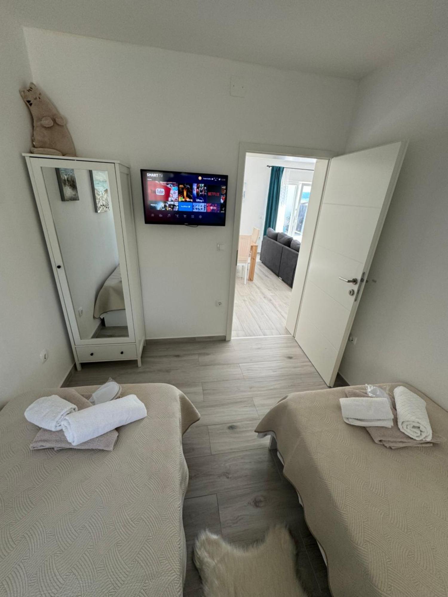 Beach House Oasis Villa Livak Kaštela المظهر الخارجي الصورة